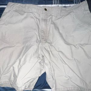 Carhartt shorts size 38